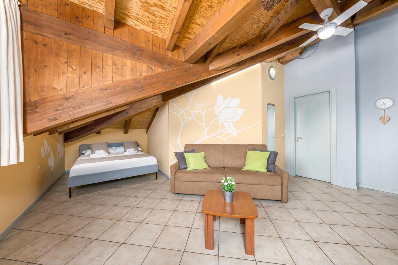 Villa Anna By Casa Da Suite Baveno Zewnętrze zdjęcie